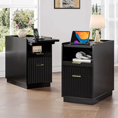 Fluted End Table Set of 2 with Charging Station