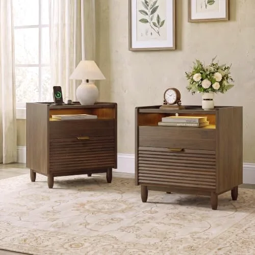 Walnut Fluted Nightstand Set of 2 w/Charging
